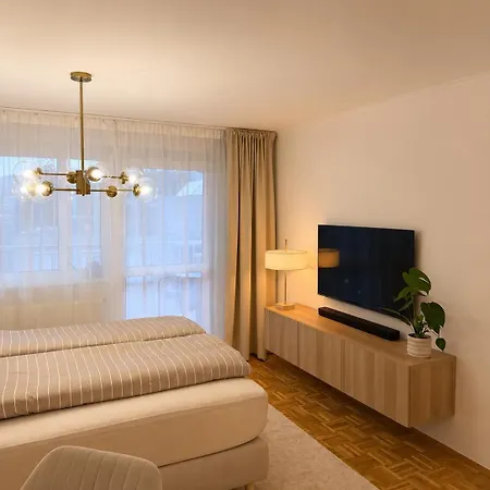 Stylish Apartment, Balcony, Schlossberg View *